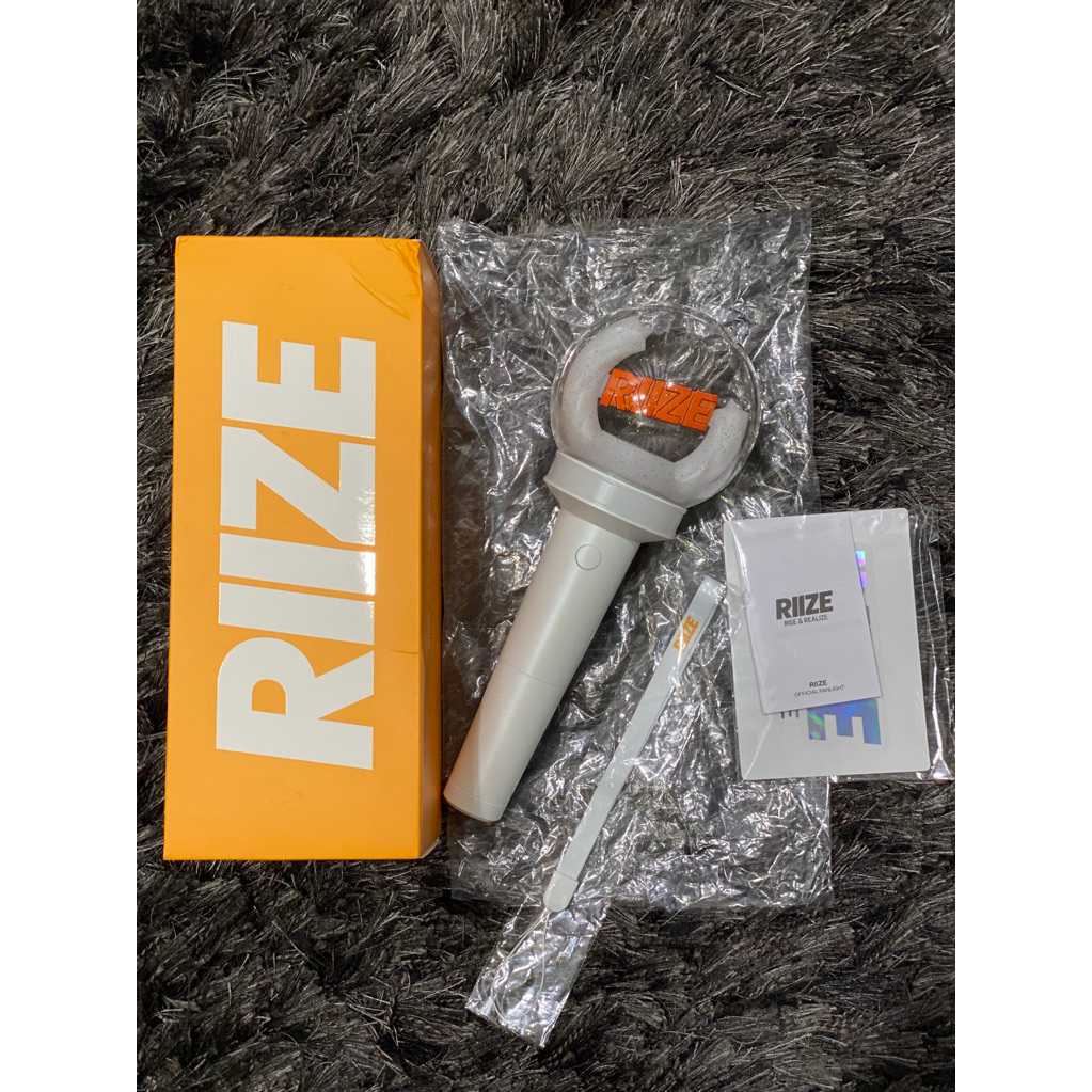 (READY STOCK) RIIZE FANLIGHT LIGHTSTICK OFFICIAL