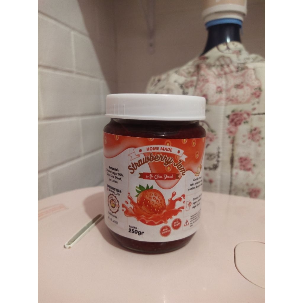 

Selai Strawberry Homemade