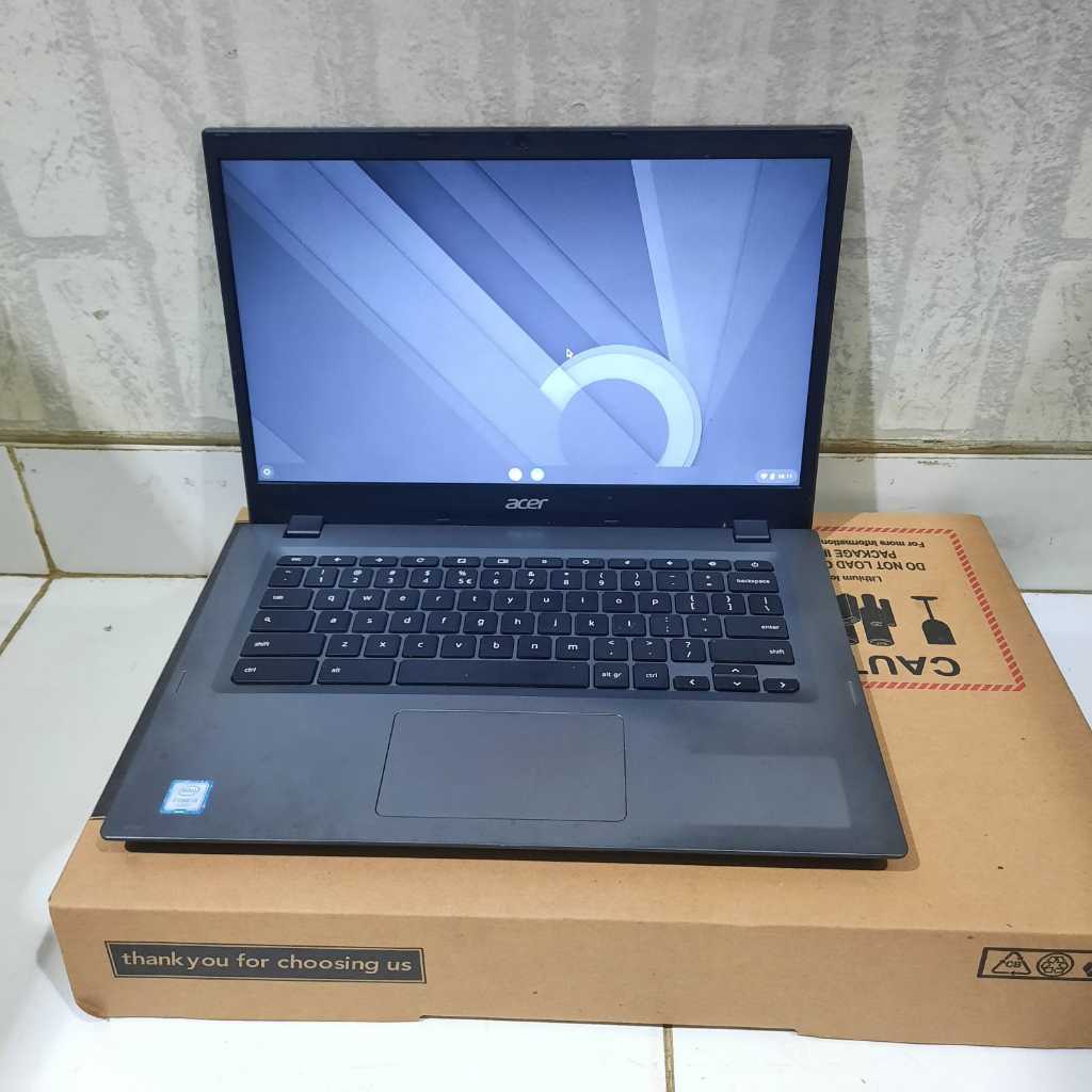 LAPTOP SECOND,Laptop Acer CP5-471 Chromebook, Core i3-6006U, Radeon R3, Ram 4/64b, Slim, Lengkap, Bl