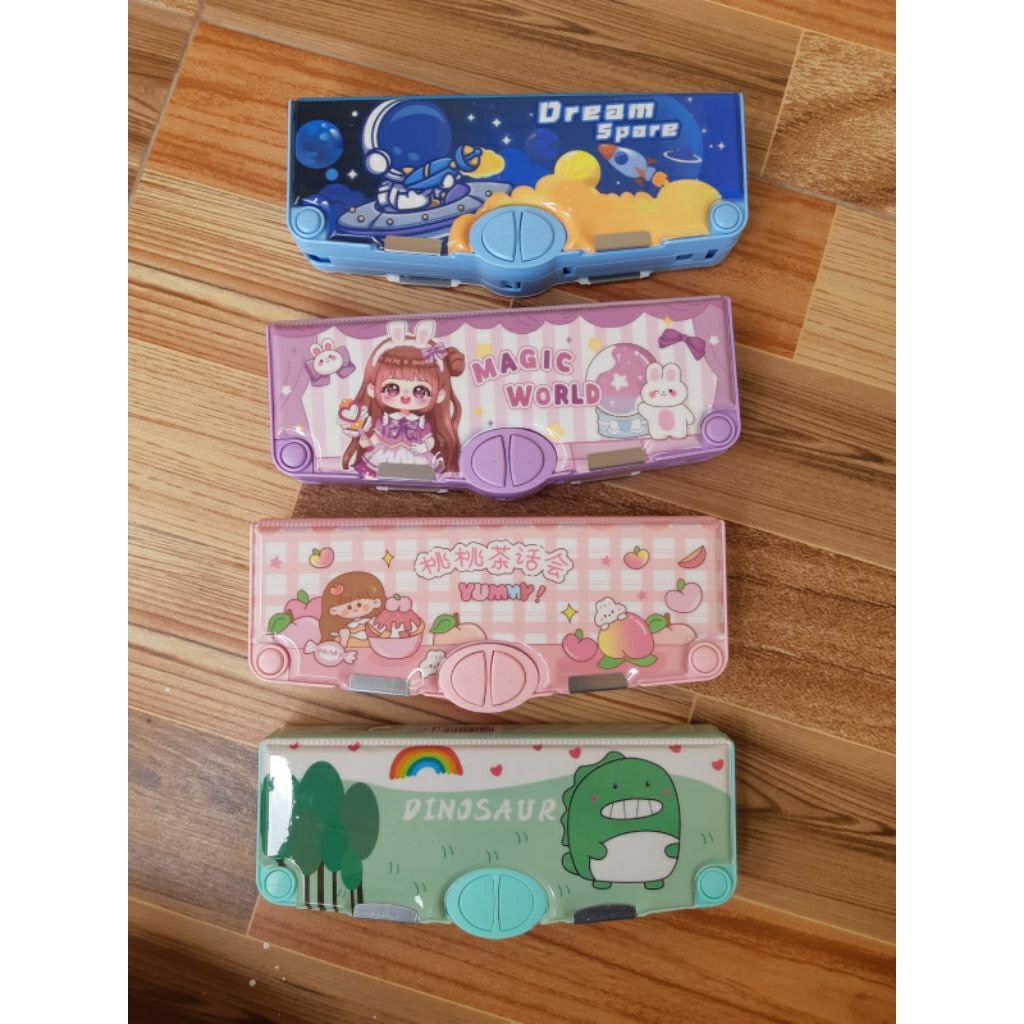 

Kotak pensil Skypack Timbal Balik