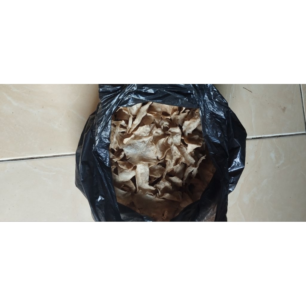 

Keripik Gadung/kerupuk Gadung mentah kering