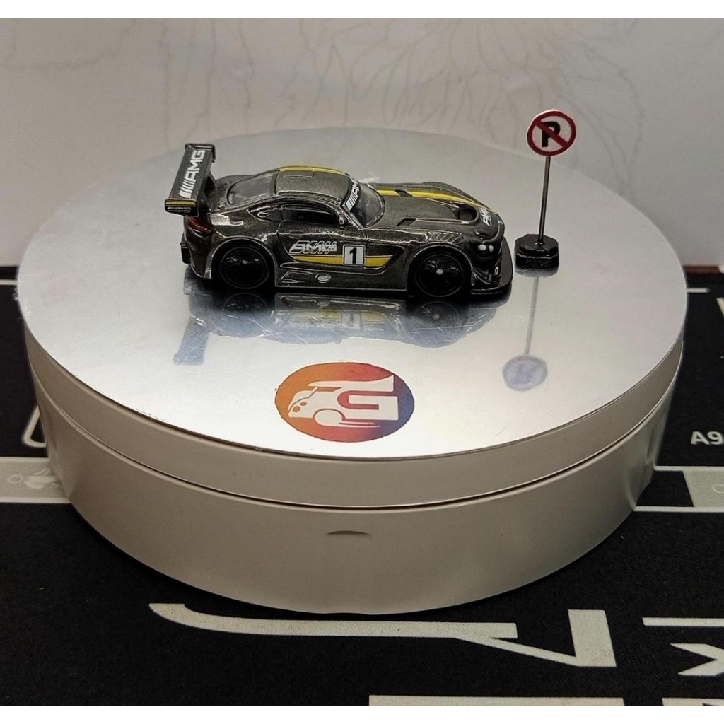 Hot wheels premium mercedes benz AMG GT3 loose from open track series