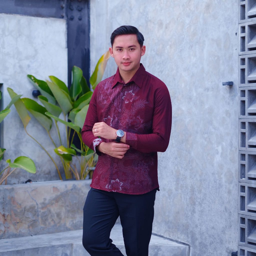 kemeja batik pria lengan panjang merah burgundy atasan batik kondangan kantor kasual remaja pria