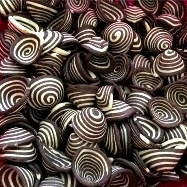 

KUPING GAJAH MINI / KUPING CONTONG MINI HITAM 250gram enak dan manis