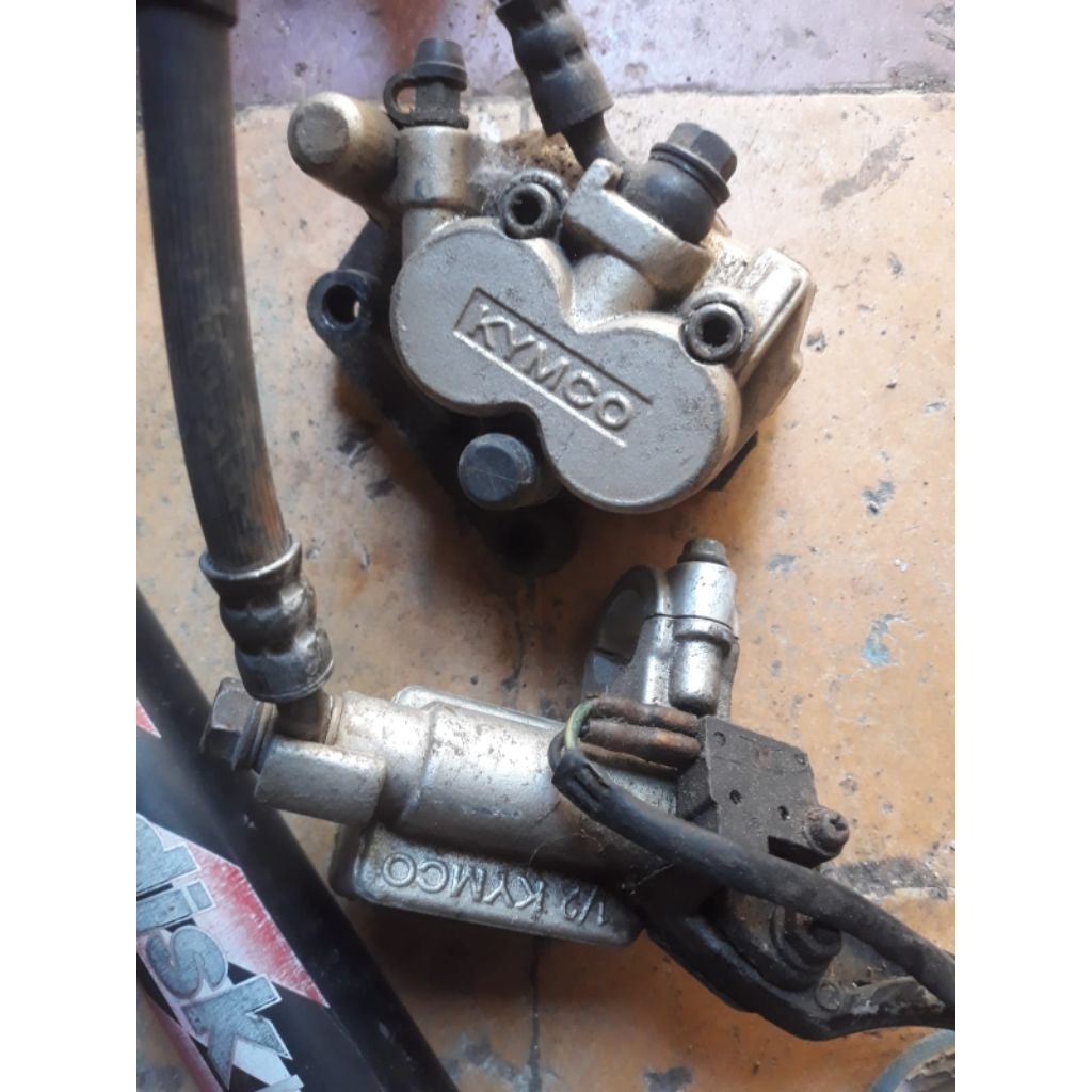 master kaliper rem depan kymco original copotan