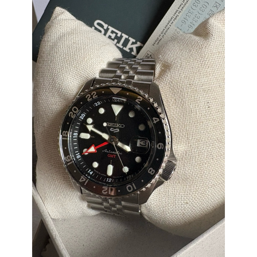 Seiko 5 Sport GMT SBSC001 (Japanesse Domestic Market) - Automatic | Second
