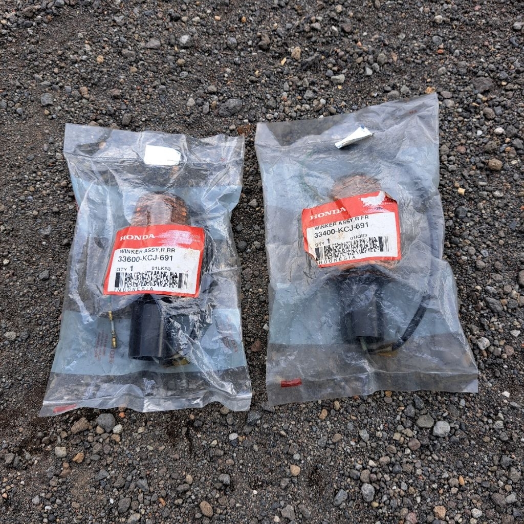 Riting kumplit sein assy tiger old tilas/tilam tiger 2000 Smoke kanan kiri WINKER ASSY R/L FR,RR 334