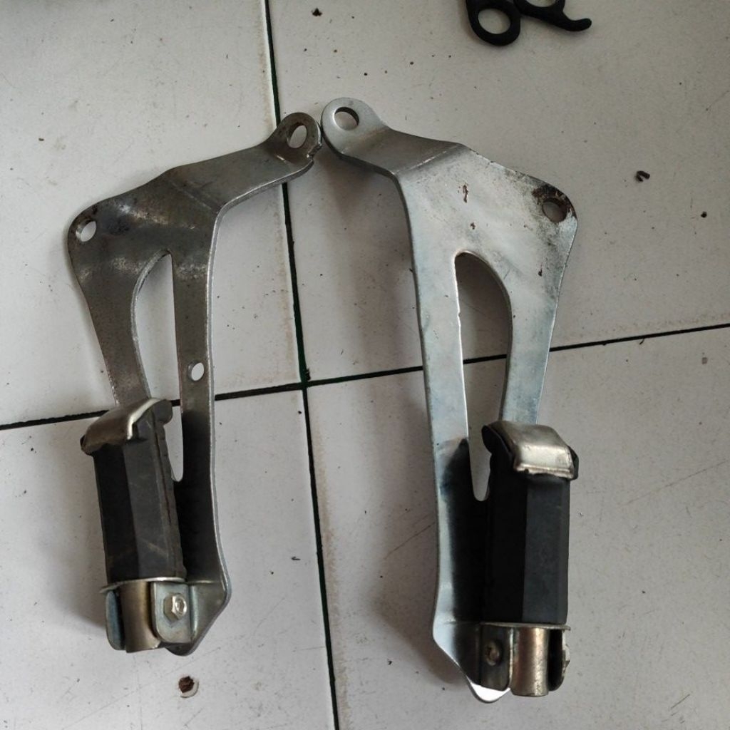 Footstep Belakang Variasi Fizr