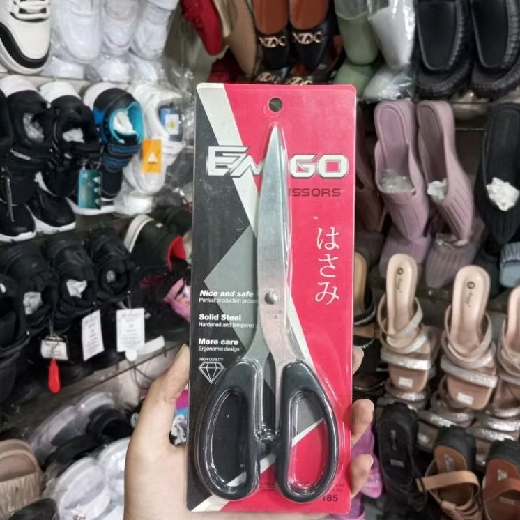 

Gunting Emigo Besar 185 (8 inch, 20 cm)