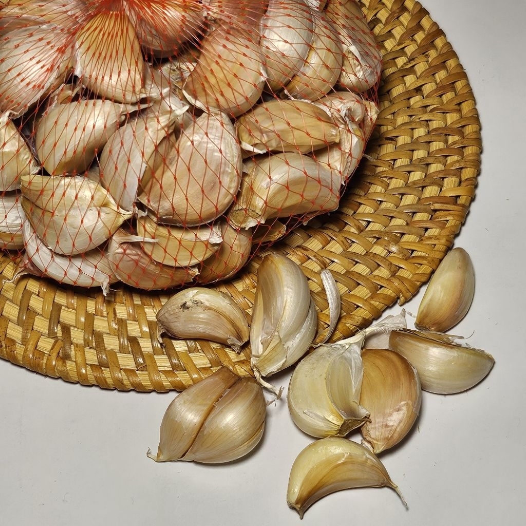 

Bawang putih 500gr PRETELAN premium