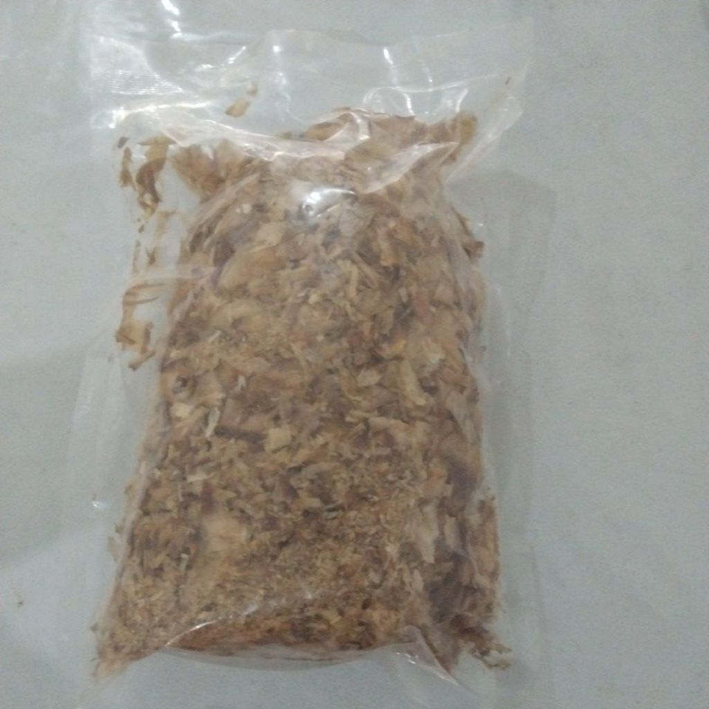 

katsuobushi / taburan takoyaki / topping okonomiyaki / ikan cakalang asap / ikan cakalang serut / dried bonito flakes 200gr