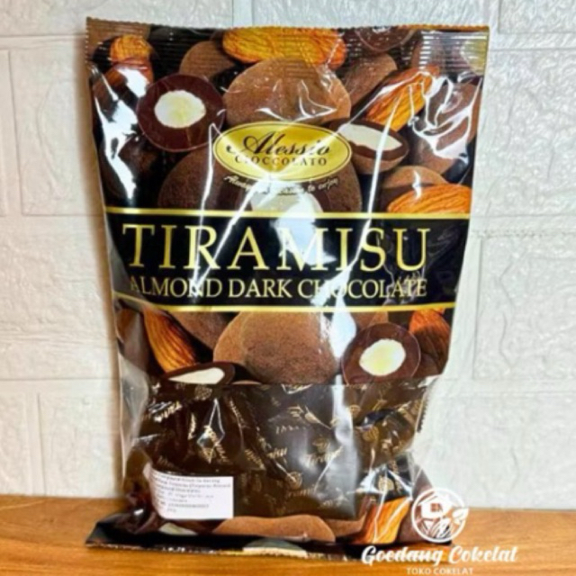 

Alessio Almond Drak Chocolate