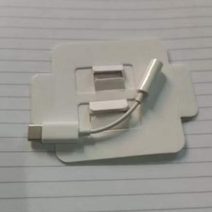 convertret headset. iPhone 16 16 Pro 16 Pro Max  earphone Jack 3.5 Original Copotan