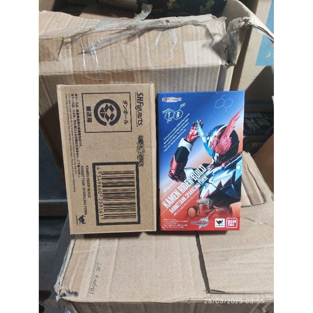 Shf Kamen Rider Build Rabbit tank Sparkling Form original bandai