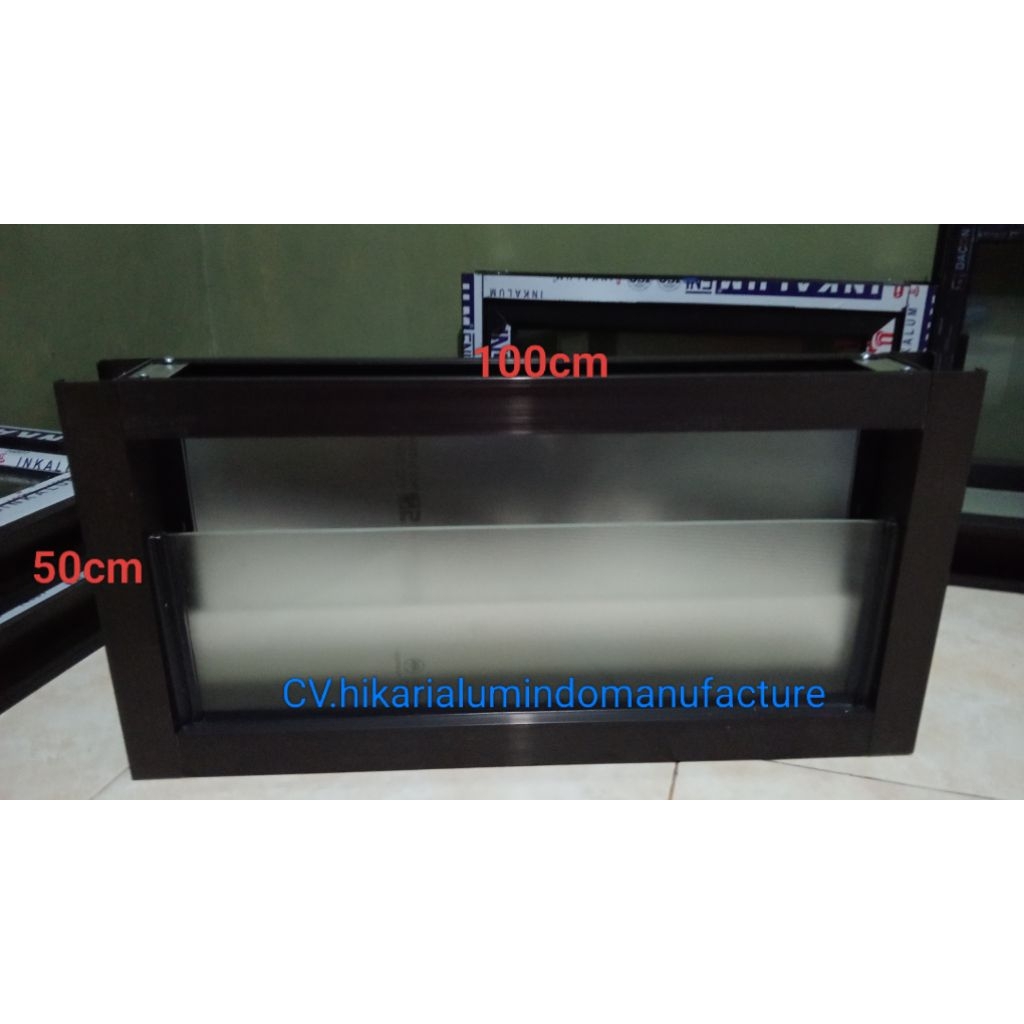 JENDELA ALUMINIUM BOVEN ZIGZAG T 50 X L 100