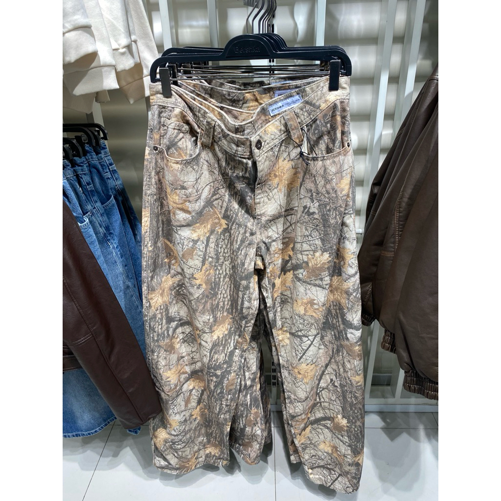 Jastip Bershka Celana Jeans