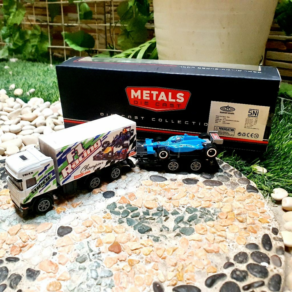 Mainan mobil diecast truk trailer muatan mobil sport - miniatur mobil truk hauler anak