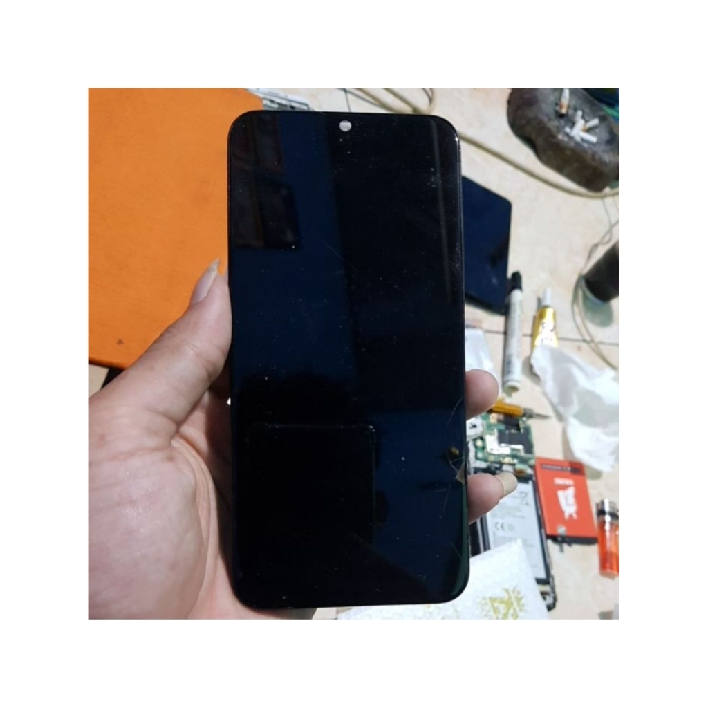 FRAME TATAKAN LCD TULANG TENGAH INFINIX SMART 3 PLUS DI KIRIM BERIKUT BEKAS LCD NYA ORIGINAL COPOTAN