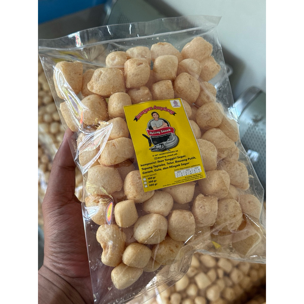 

AMPLANG IKAN TENGGIRI KHAS KALBAR 100GR