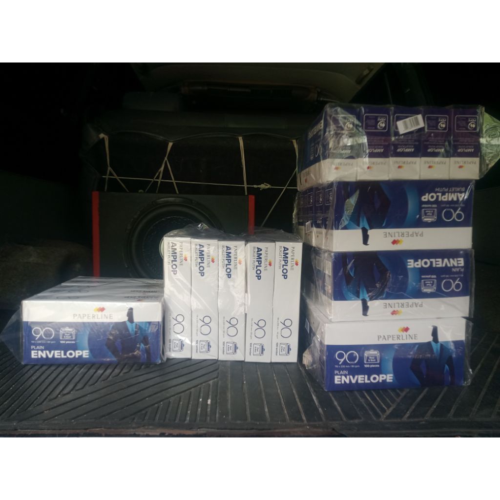 

Amplop Paperline Buklet Putih.Ukuran: 110 x 230 mm