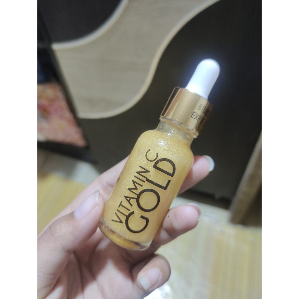 preloved serum gold vitamin c pipiqiu