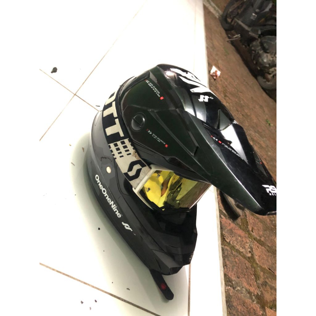 Rsv orca oneonenine limited edition + gogle scoot