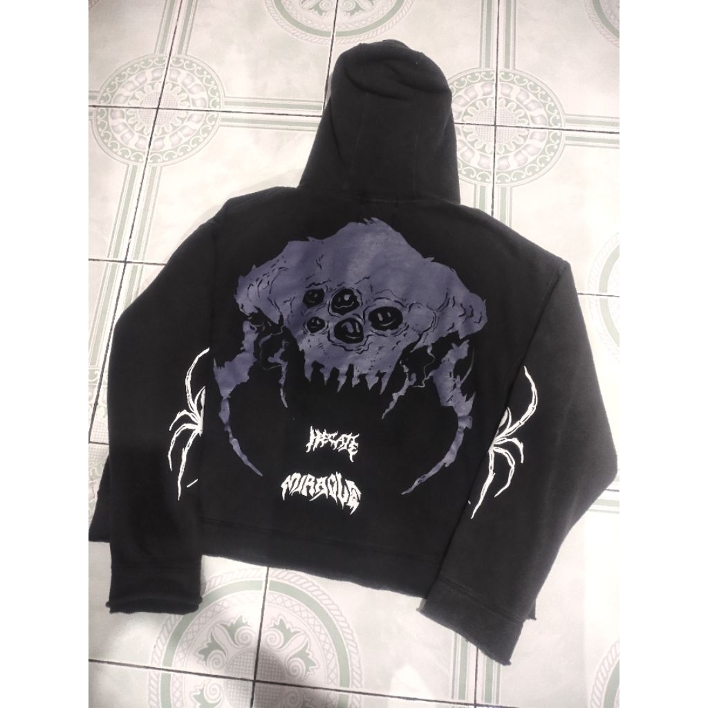 HODDIE HECATE X MIRACLE