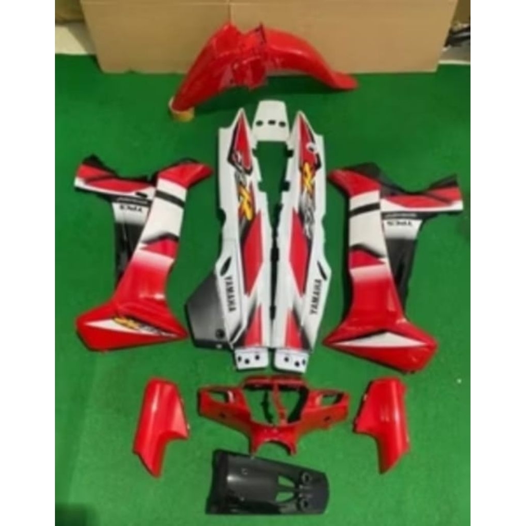 Paket caver body yamaha Fiz R set setrip warna merah putih malborocaver body yamaha Fiz R set setrip