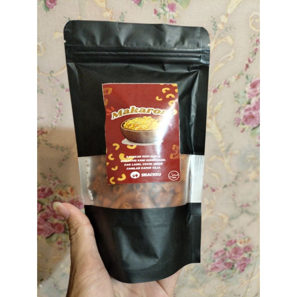 

makaroni pedas gurih 70gram