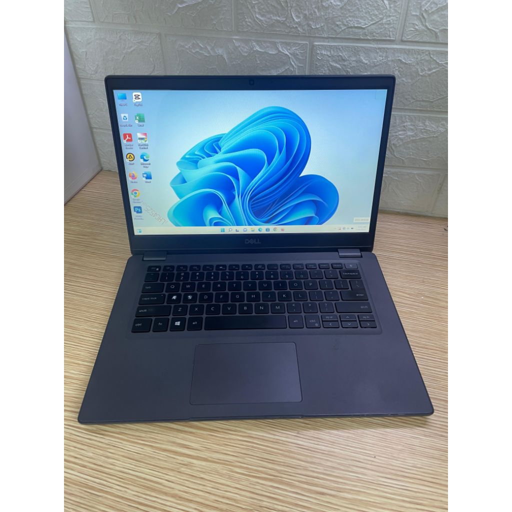 Laptop murah Dell latitude 3410 Core i3 Gen10 Ram 16GB 512GB Windows11 Office