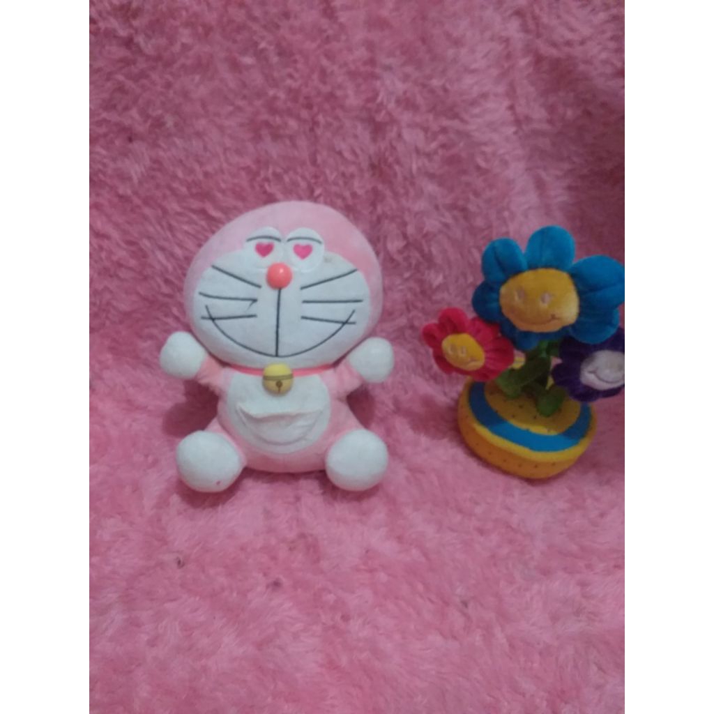doraemon pink