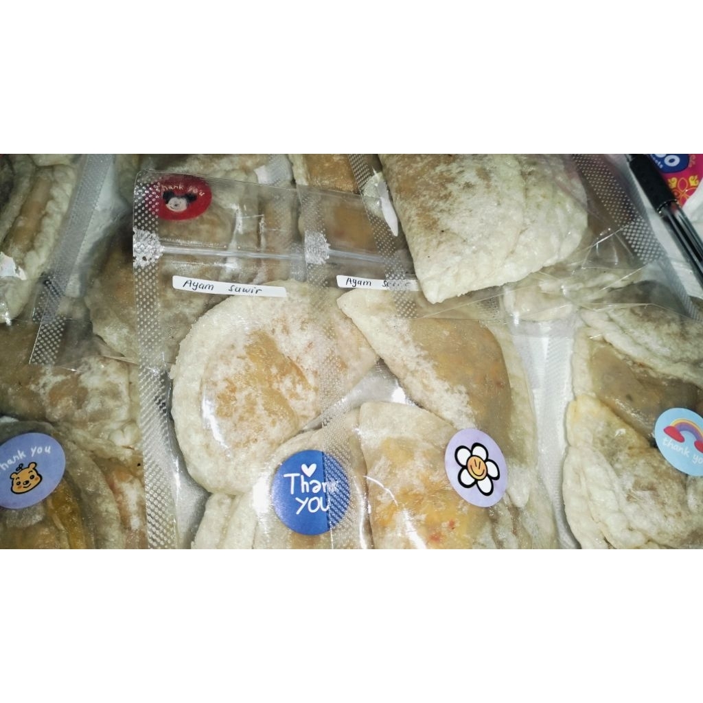 

Cireng Isi Ayam Suwir