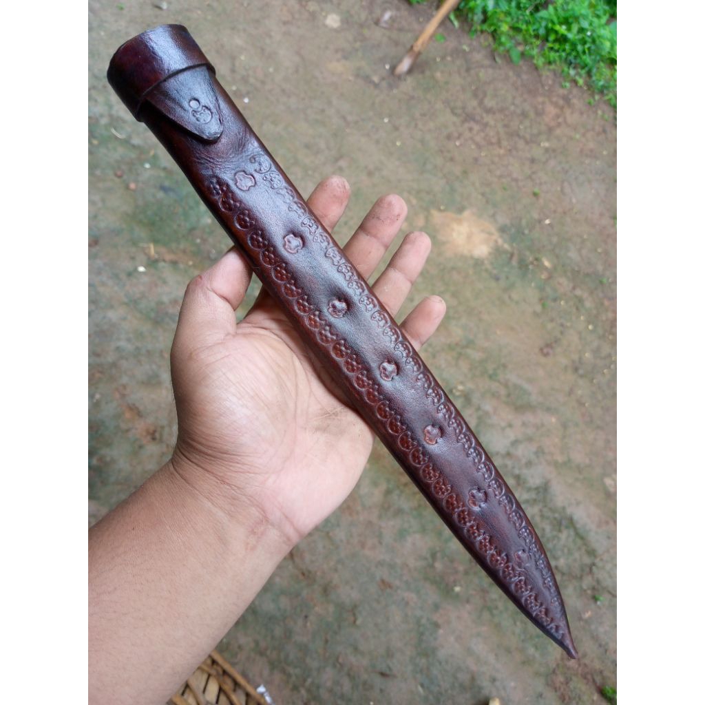 kumpang pisau belati / herder , kulit grade A