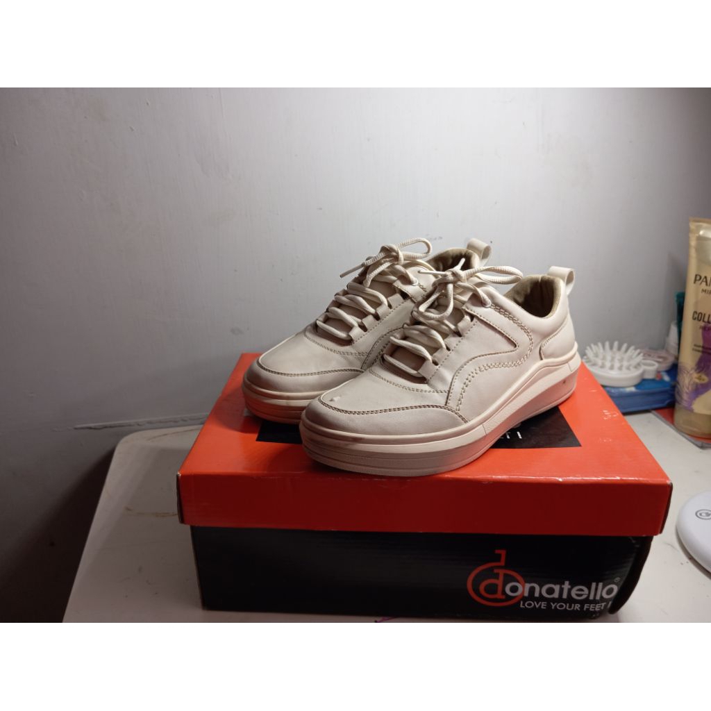 DONATELLO sneakers wanita