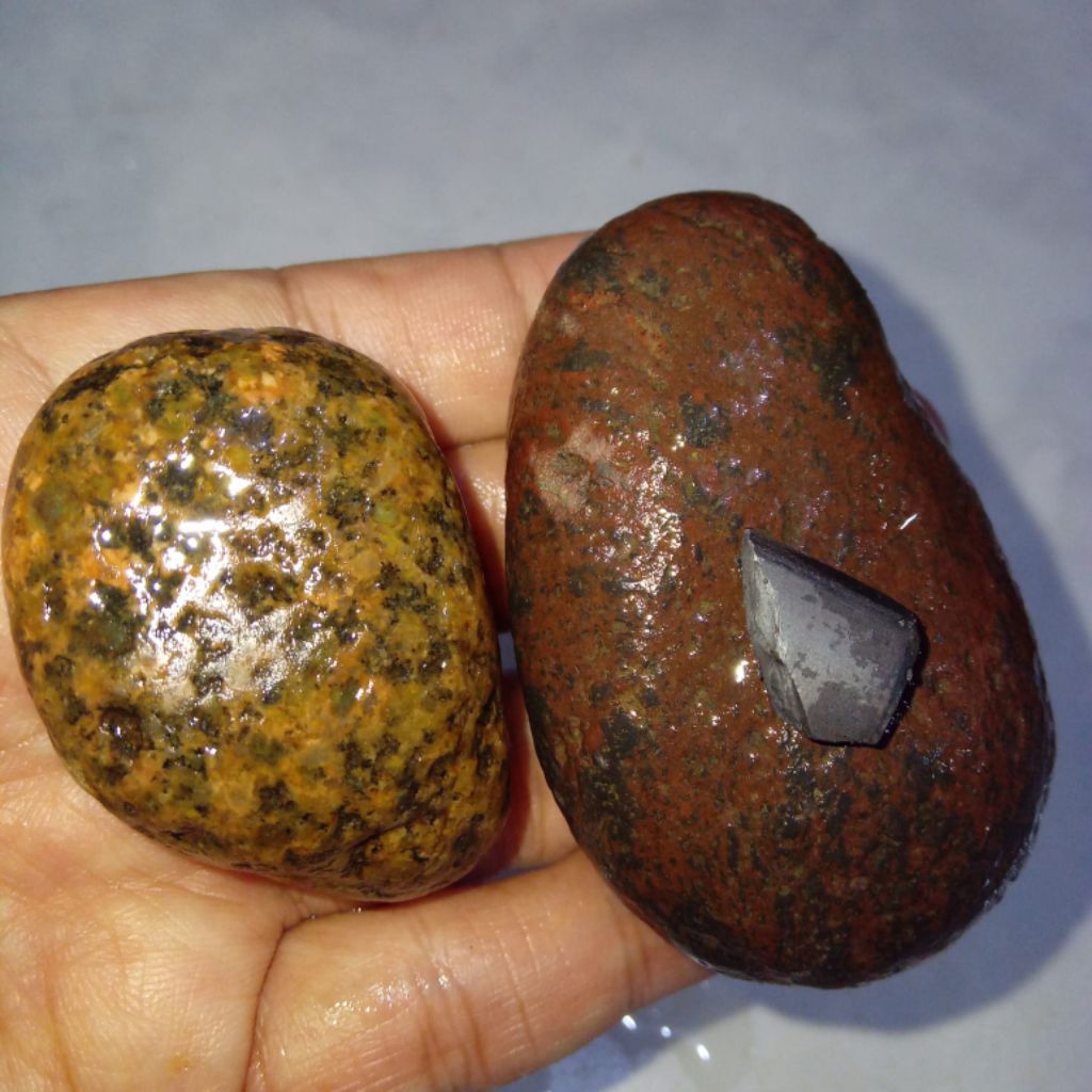 Natural Batu Akik Badar Besi Merah & Batu Badar Emas
