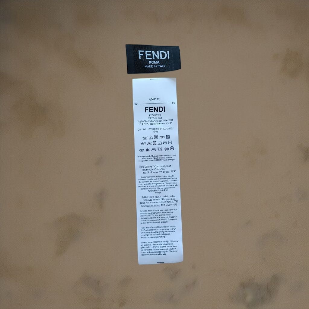 

Label Tag Wash Fend*i Rhoma fullset