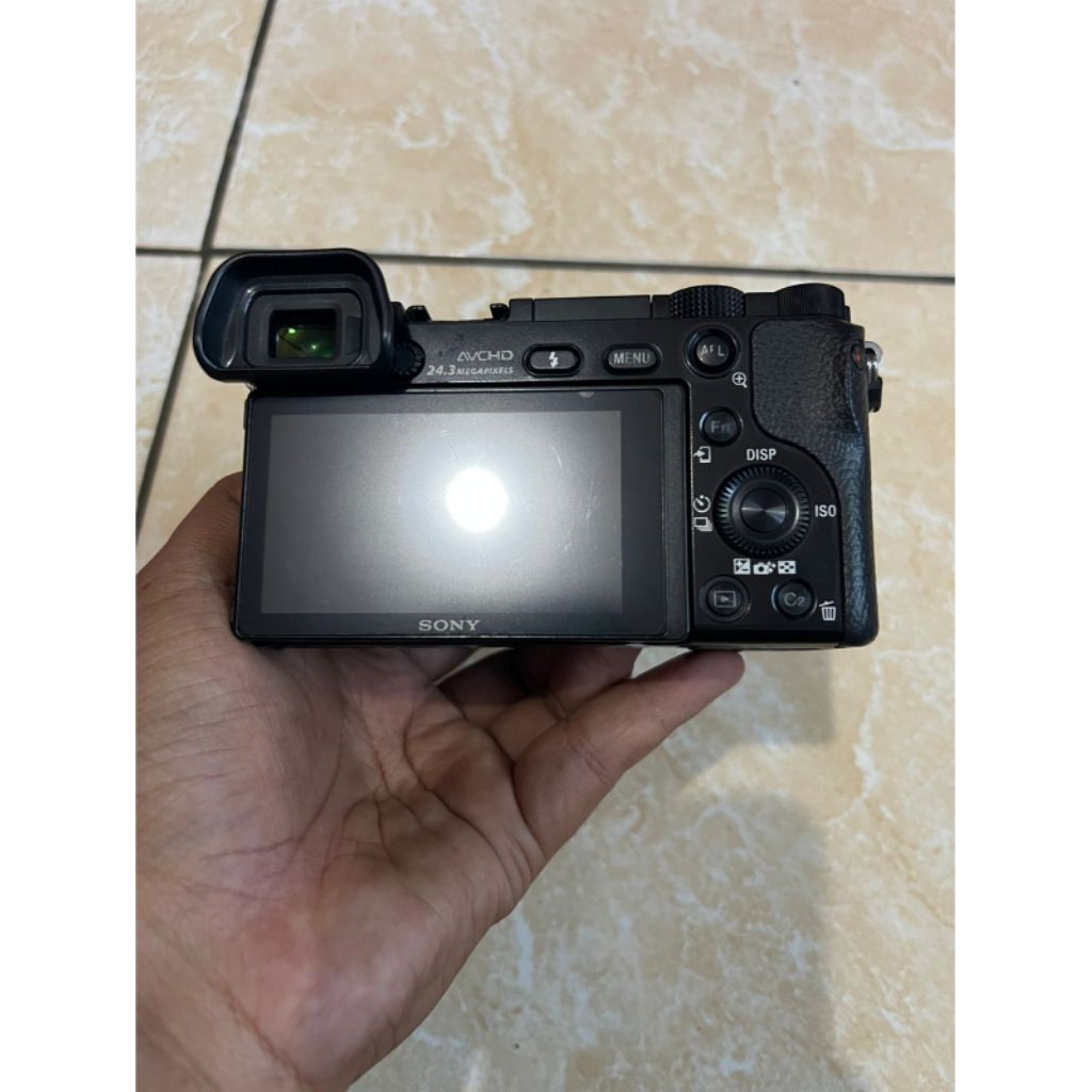 Kamera Sony Alpha A6000 Mirrorless Bekas Mulus