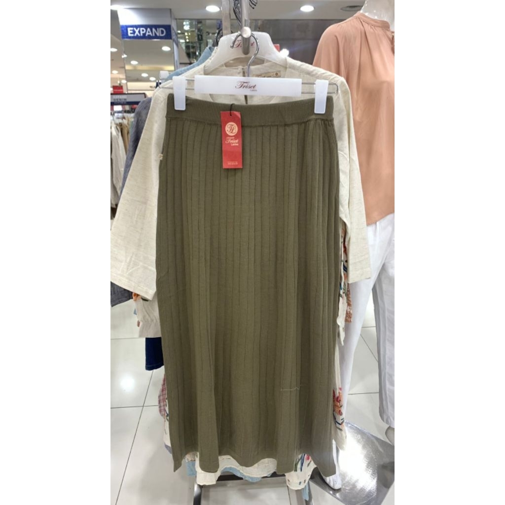 Rok rajut triset original