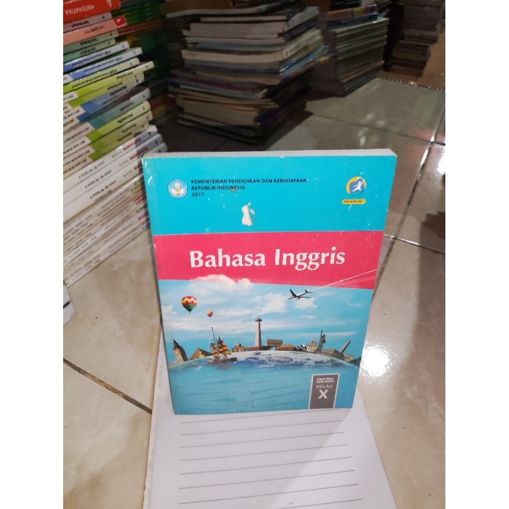 BUKU BAHASA INGGRIS SMA SMK KELAS 10