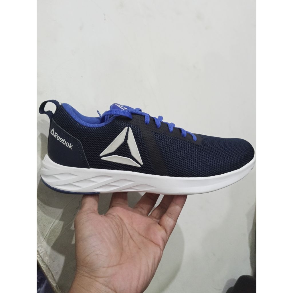 sepatu Reebok original