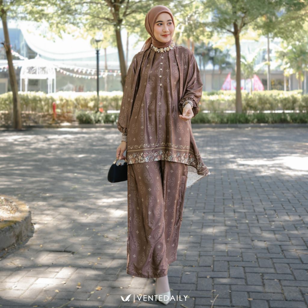 ALIFA ELEA NAEVA ELILA ONESET BY VENTE DAILY SET CELANA PREMIUM SET CELANA KONDANGAN ONESET MOTIF PR
