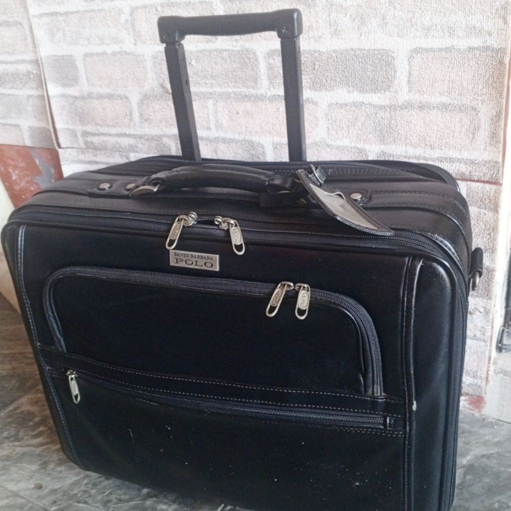 Koper kulit cabin 21 inch merk Polo Santa Barbara original