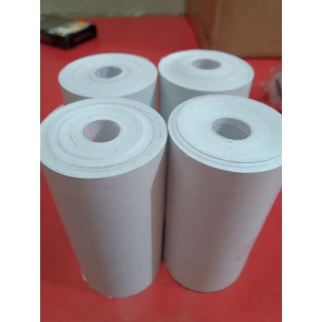 

Stiker label 80×40mm tinggal tempel sudah ada lemnya paket 10 roll