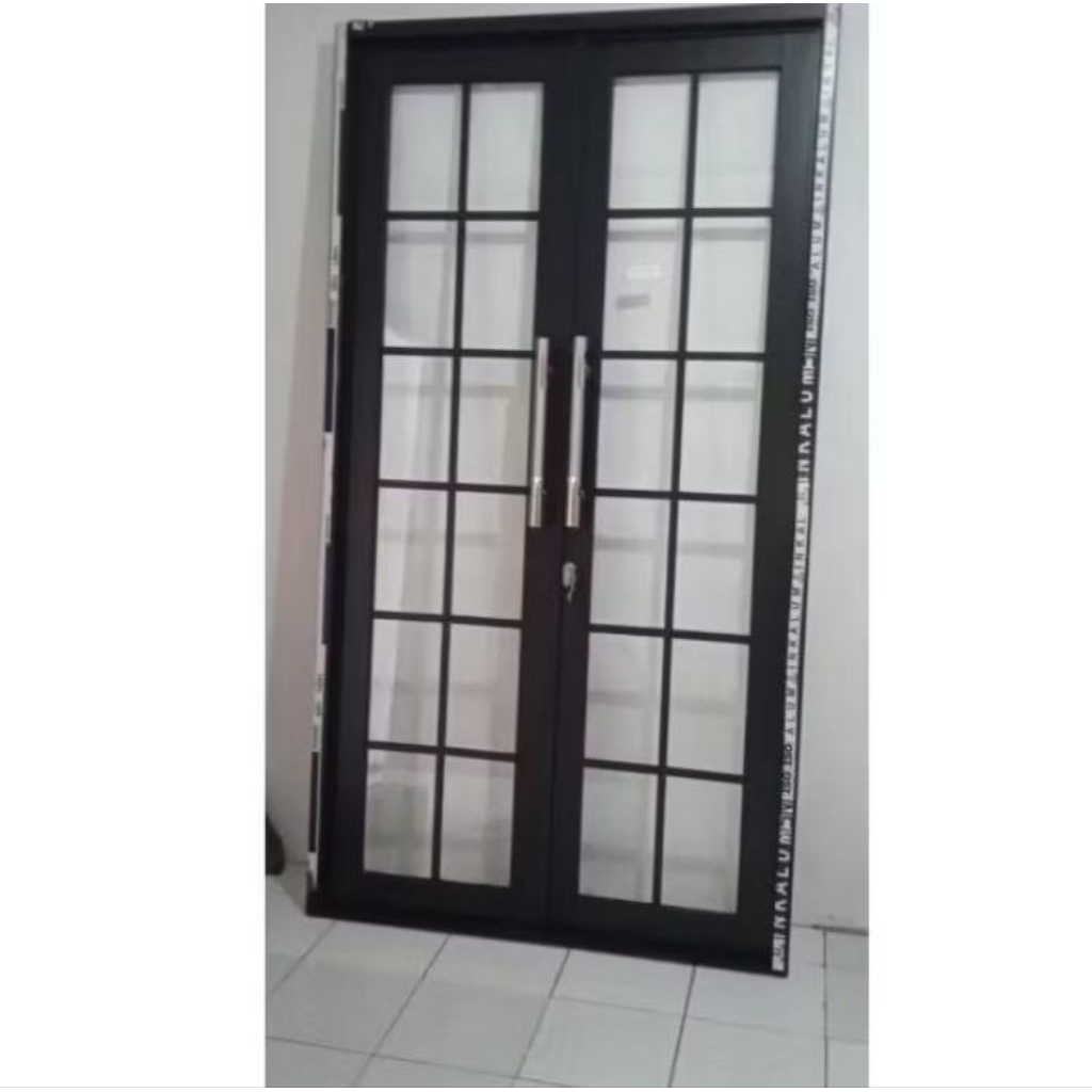Pintu aluminium kaca dobel L160xT210 2 daun (kupu tarung)model ornamen pilihan 3inci kaca full 5mm s