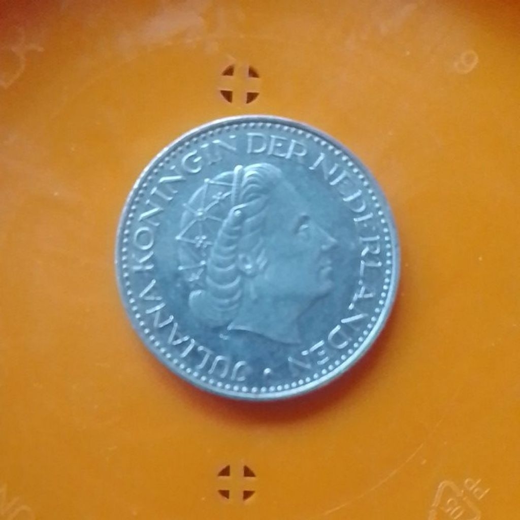 UANG KUNO BELANDA 1 GULDEN JULIANA