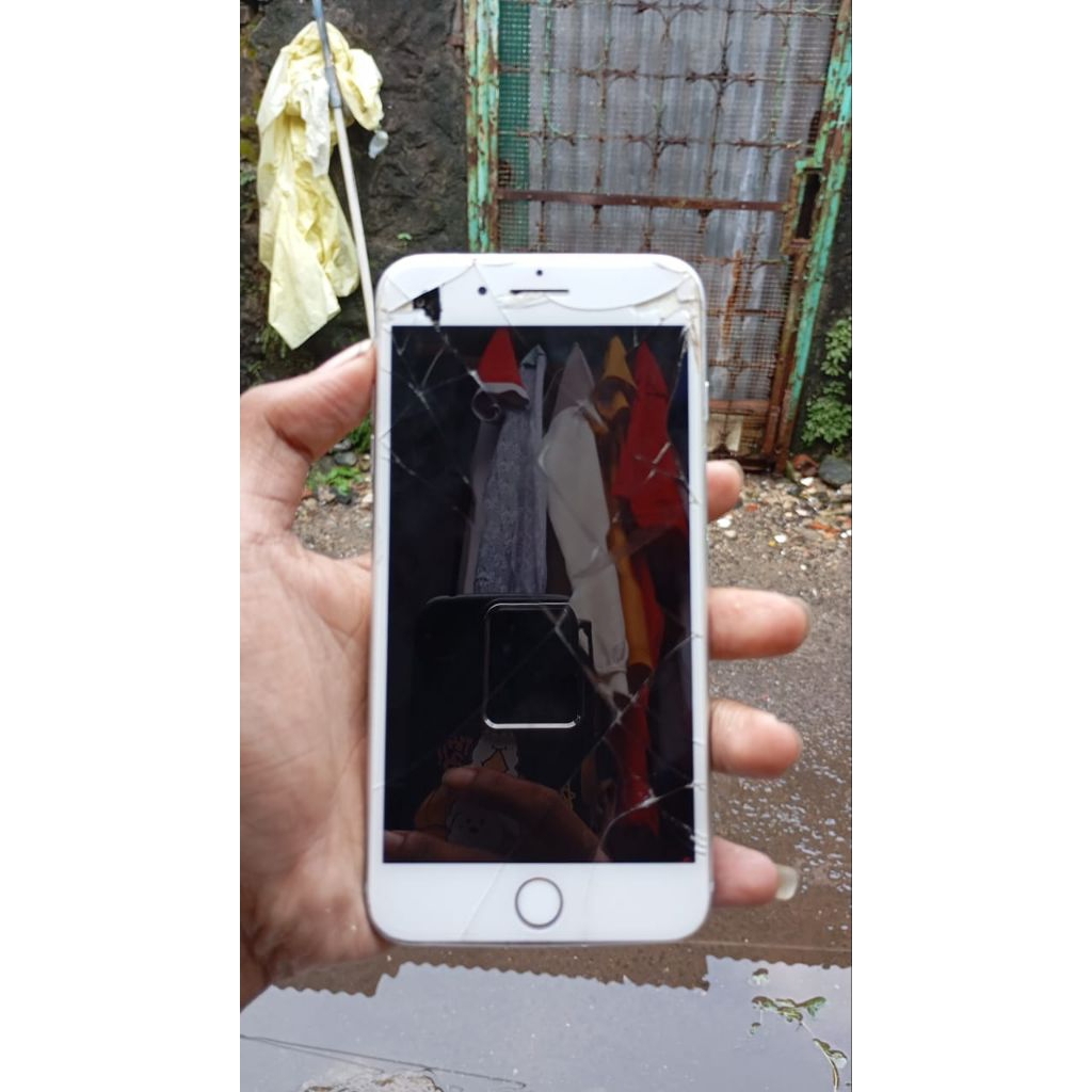 IPHONE 8+ SECOND 128GB IBOX