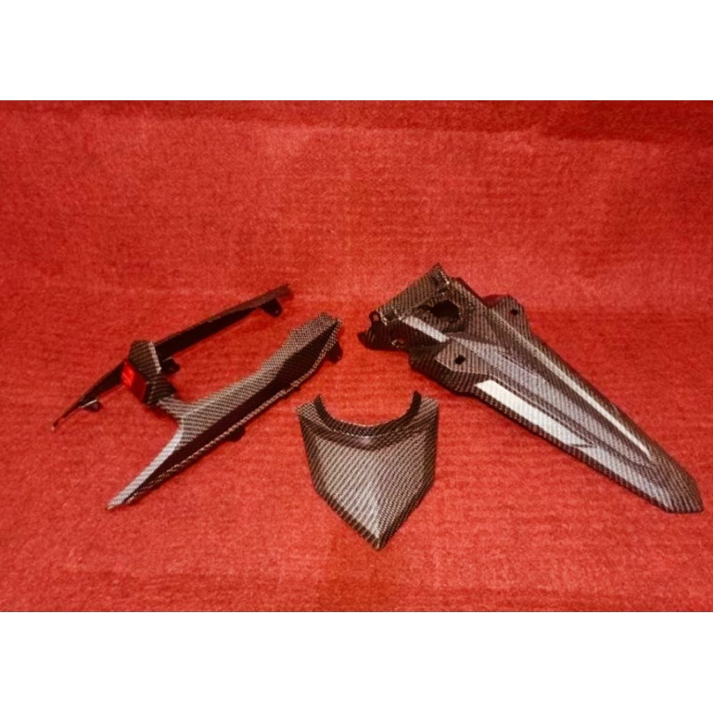 COVER PAKT BODY KASAR SONIC 150 FULL CARBON