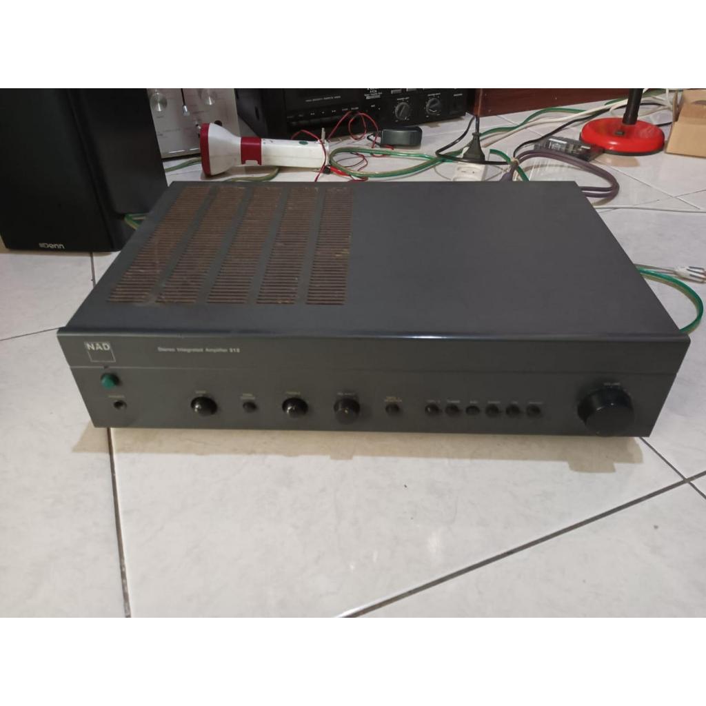 NAD 312 Integrated Amplifier