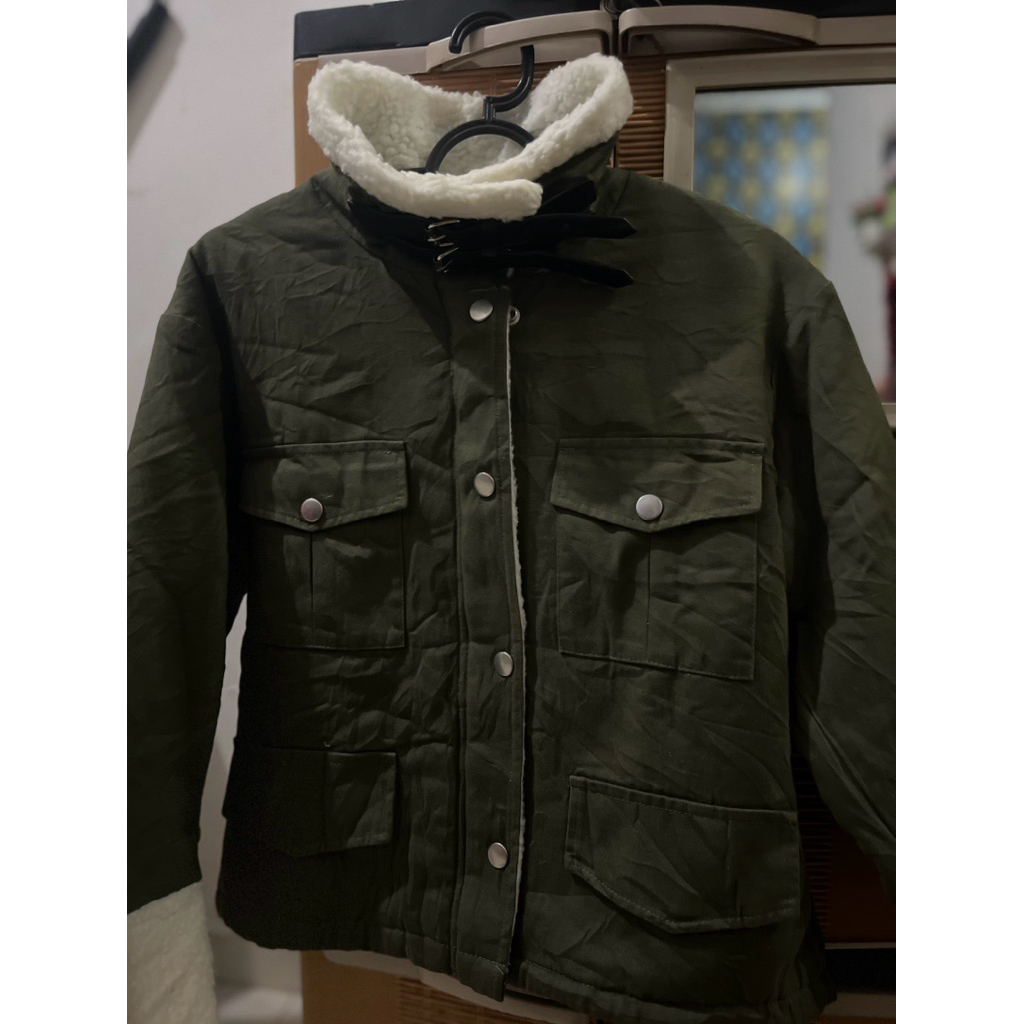 jaket denim army kerah bulu