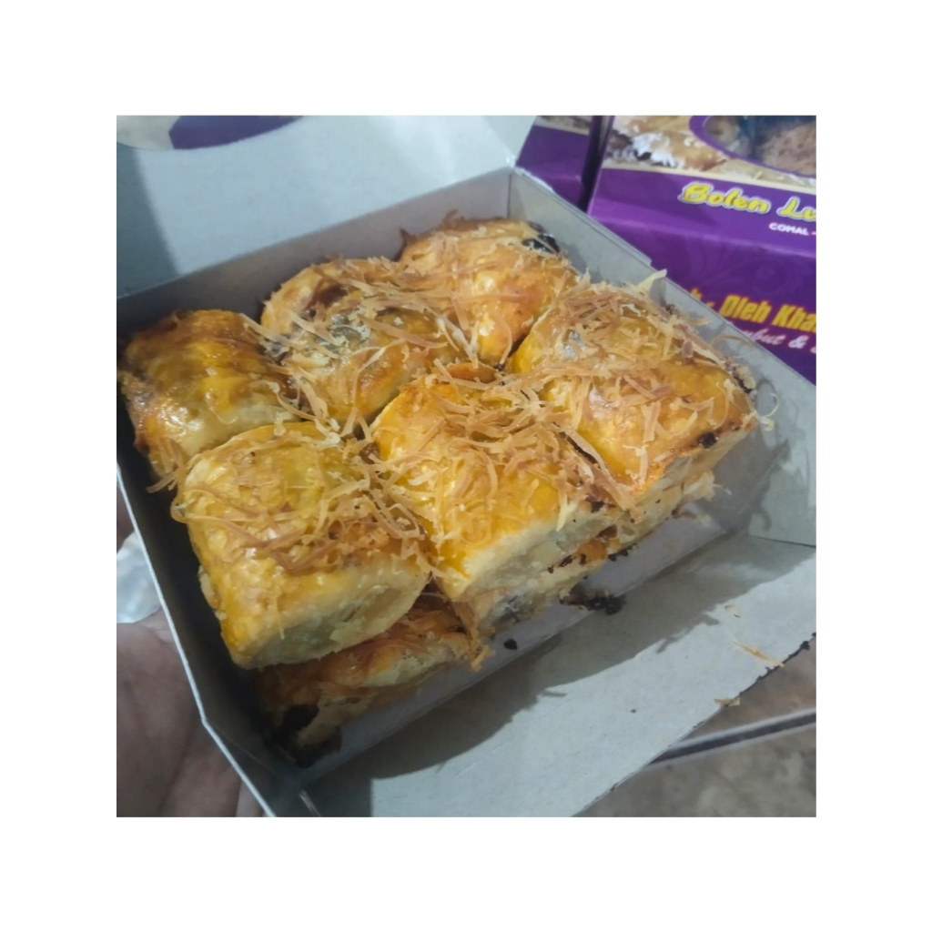 

Bolen Pisang Coklat ,Bolen Mini Isi 12 pcs 1 dus